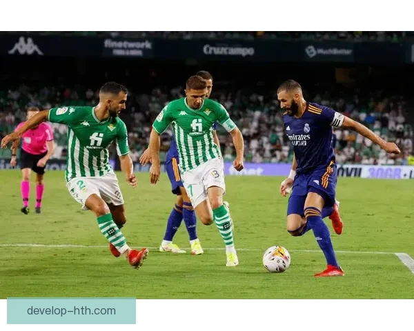 比利亚雷亚尔俱乐部最新动态球员转会与赛季展望分析